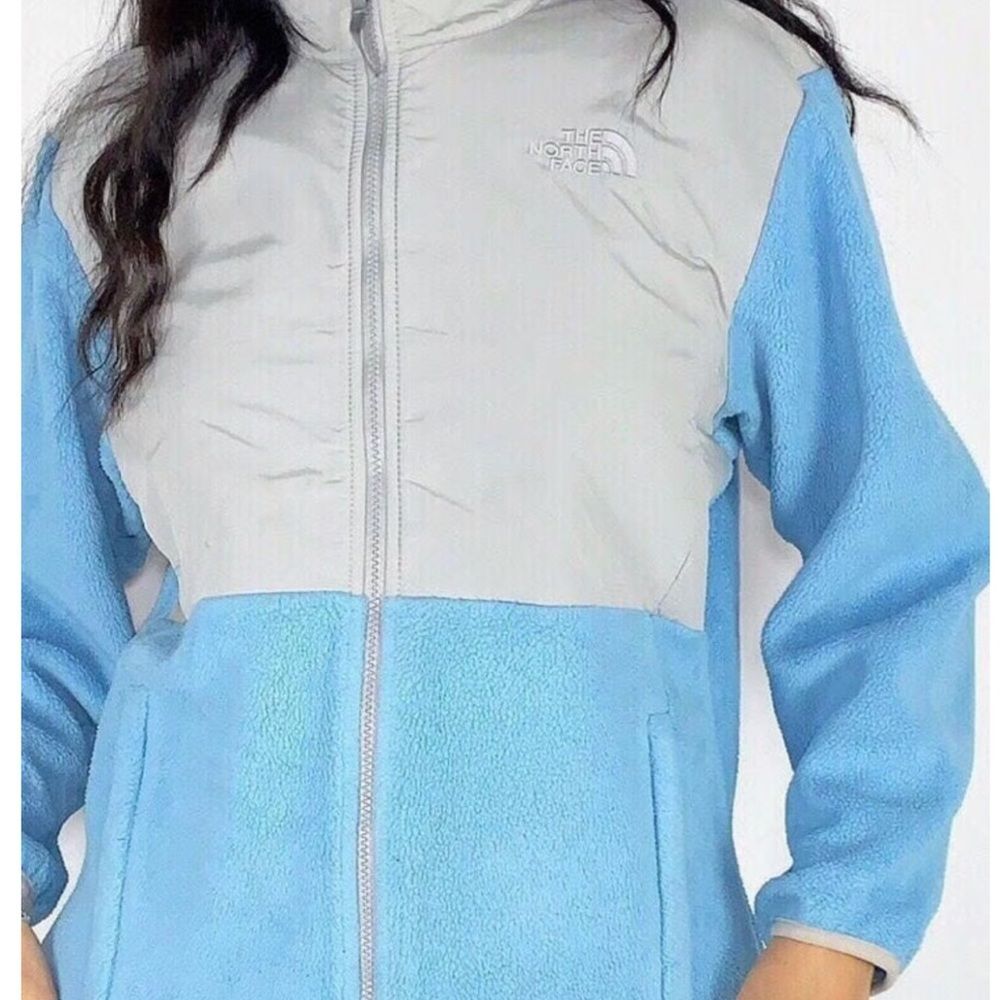 The North Face Denali Polartec girls Carolina Blue/Gray full zip fleece Jacket